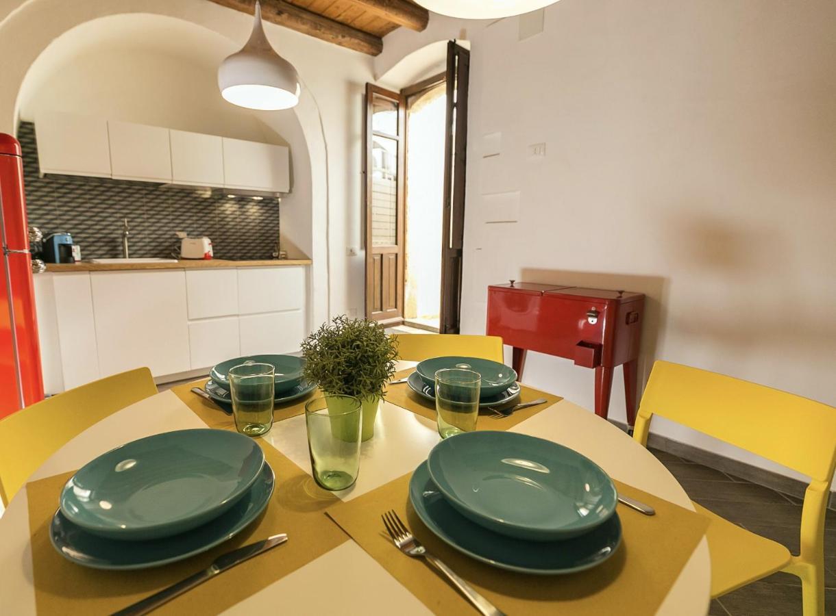 Studio Alagona Ortigia Apartment Syracuse Bagian luar foto