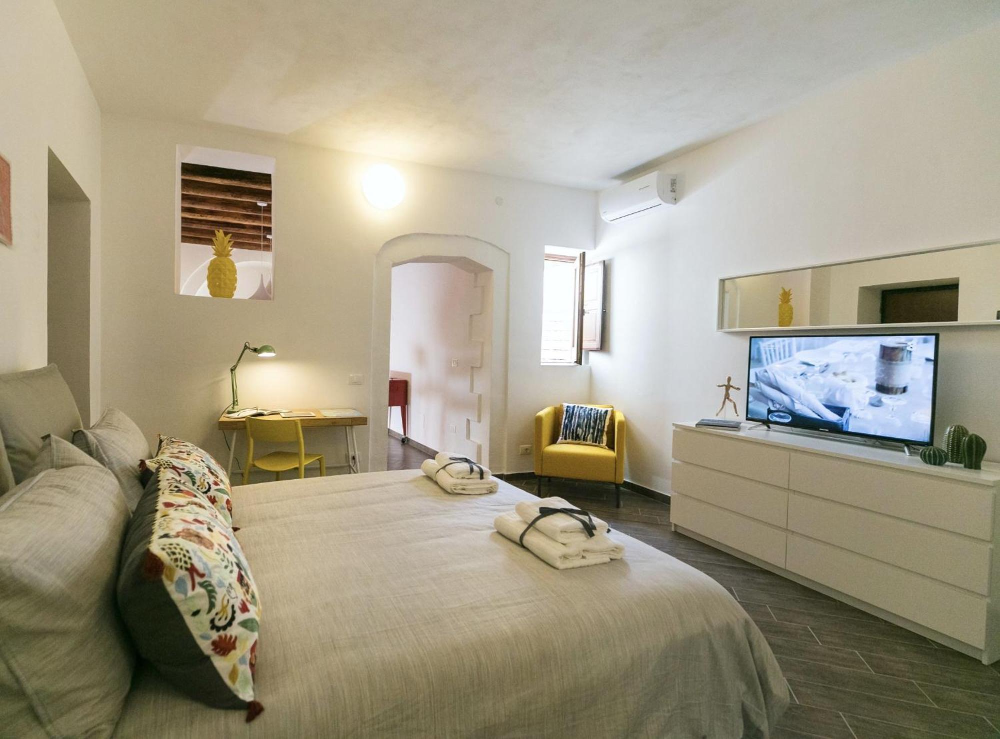 Studio Alagona Ortigia Apartment Syracuse Bagian luar foto